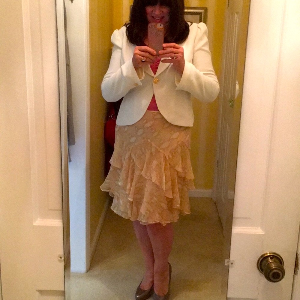 Fliirty Skirt - Picture 7 of 8